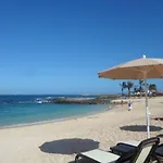 Beach Apt With Fast Wifi
